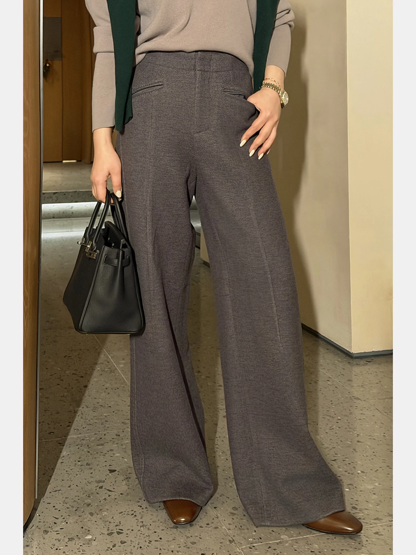 Женские зимние брюки Rune Winter Thi из вельвета с широкими штанинами, новинка 2025 года, теплые прямые длинные брюки из смесового хлопка для повседневной носки
Женские зимние брюки Rune Winter Thi из вельвета с широкими штанинами, новинка 2025 года, теплые прямые длинные брюки из смесового хлопка для повседневной носки