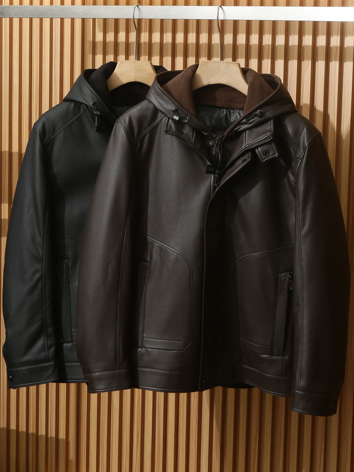 Double-Wear PU Leather Jaet Men's Winter Faionable Windproof Warm Detachable Hood Casual down Jaet Urban Sle
Double-Wear PU Leather Jaet Men's Winter Faionable Windproof Warm Detachable Hood Casual down Jaet Urban Sle