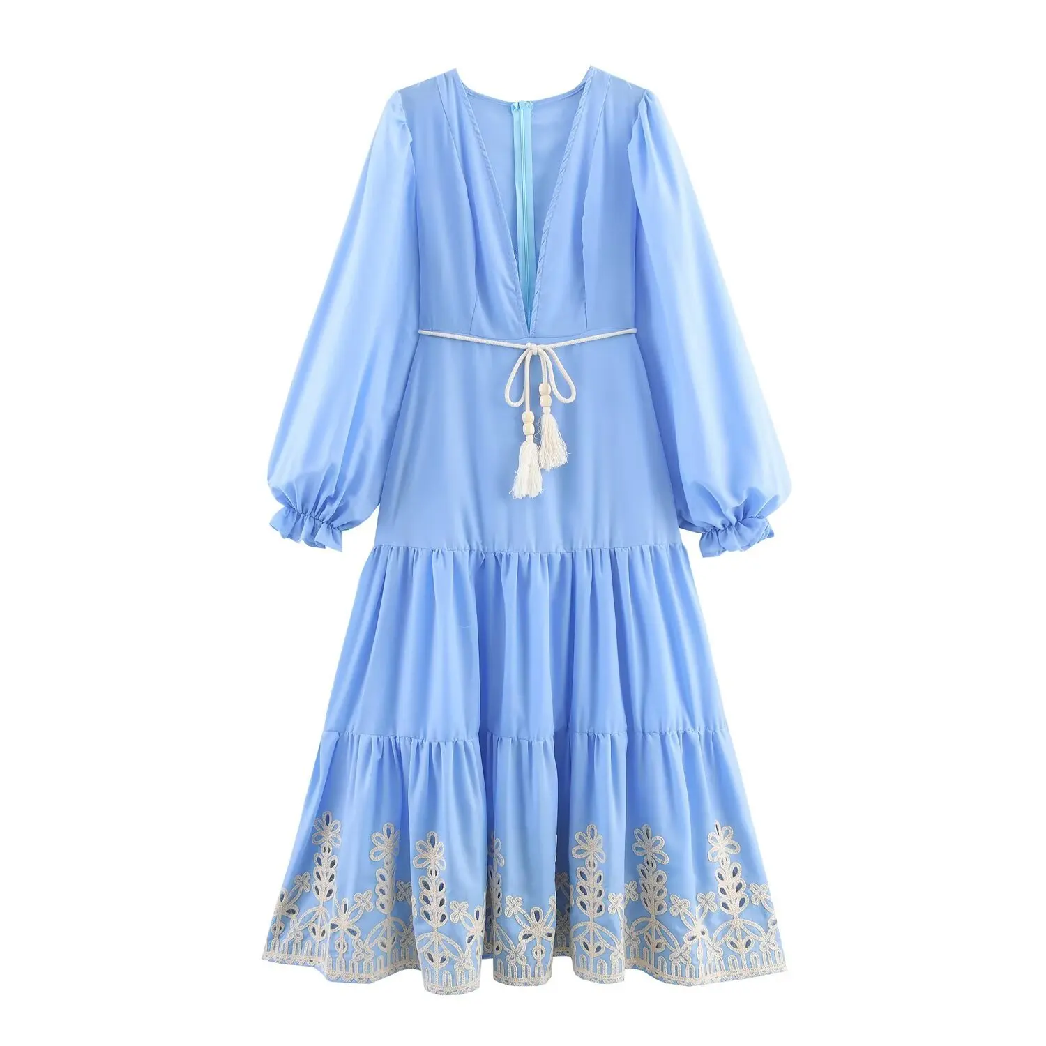 2025 Holiday Style Autumn Blue Women's Dress Deep V Long Sleeve Hem Positioning Hollow Embroidery Dress Casual Beach Long Dress
2025 Holiday Style Autumn Blue Women's Dress Deep V Long Sleeve Hem Positioning Hollow Embroidery Dress Casual Beach Long Dress
