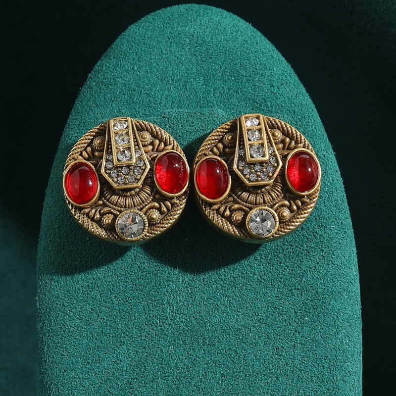 Retro Vintage Jewelry Boho Red Glass Studs Earrings Antique Gold Color Round Goth Luxury Designer Woman Charm Accessories 2025
Retro Vintage Jewelry Boho Red Glass Studs Earrings Antique Gold Color Round Goth Luxury Designer Woman Charm Accessories 2025