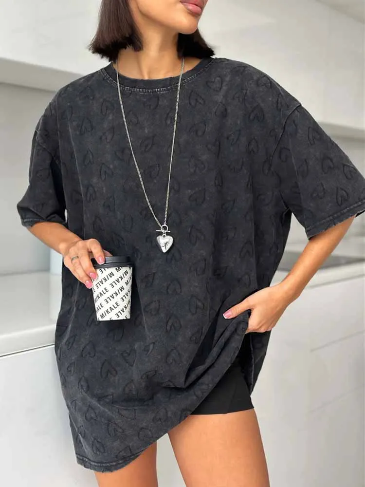 BKQU Heart Graphic Women Oversized T-Shirt Summer Loose Casual O-Neck Short Sleeve Pullover Simple Clothes Female Tshirt Y2K Top
BKQU Heart Graphic Women Oversized T-Shirt Summer Loose Casual O-Neck Short Sleeve Pullover Simple Clothes Female Tshirt Y2K Top