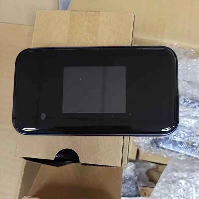 2025 hot sale Suitable for 5G Modem Opti MU5001 Portable WiFi6 Mobile Hotspot 5G Card Router
2025 hot sale Suitable for 5G Modem Opti MU5001 Portable WiFi6 Mobile Hotspot 5G Card Router