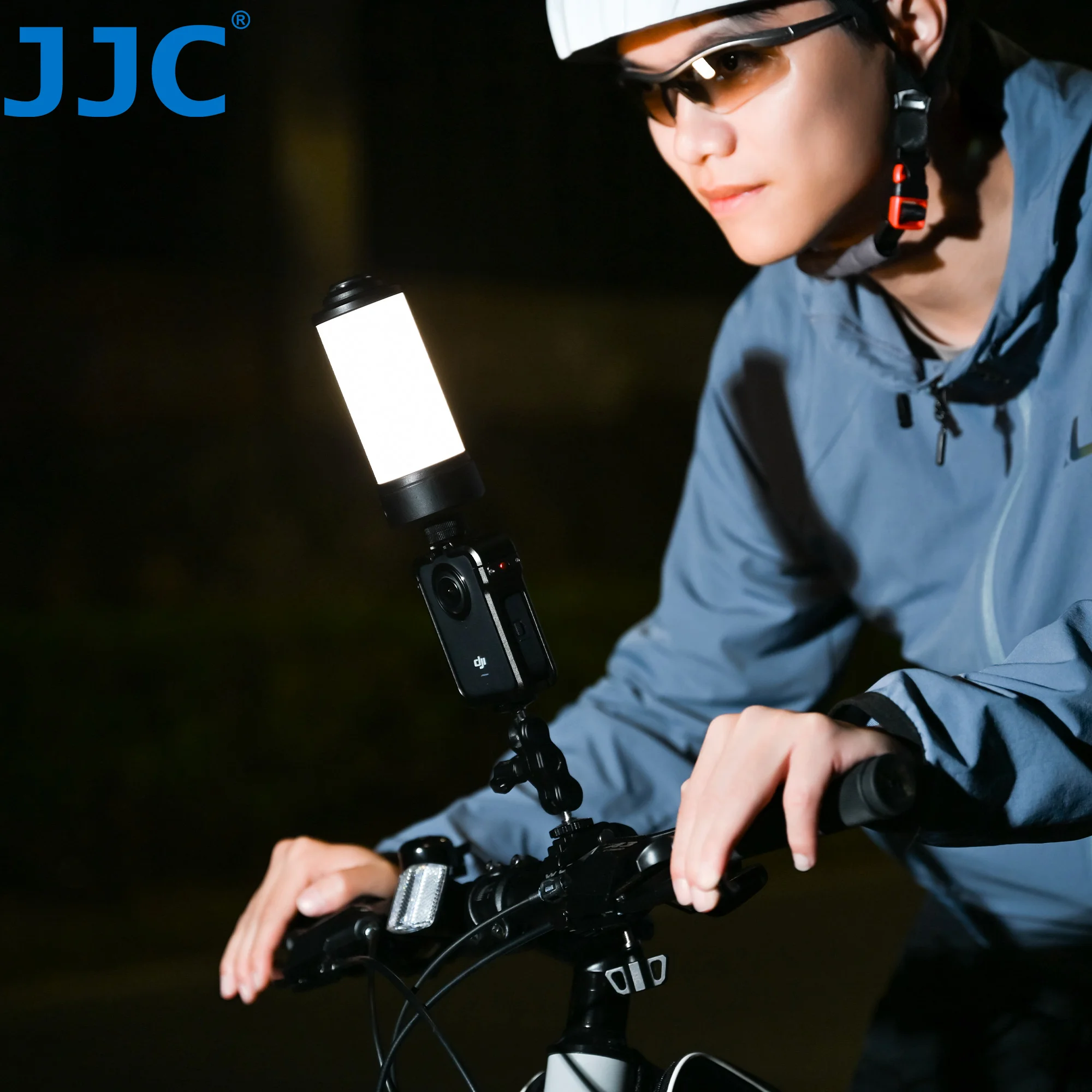 JJC Panorama 360°Fill Light for Insta360 X5 X4 X3 DJI Osmo 360 Gopro Max Accessories Selfie Vlog Outdoor Cycling LED Lights
JJC Panorama 360°Fill Light for Insta360 X5 X4 X3 DJI Osmo 360 Gopro Max Accessories Selfie Vlog Outdoor Cycling LED Lights