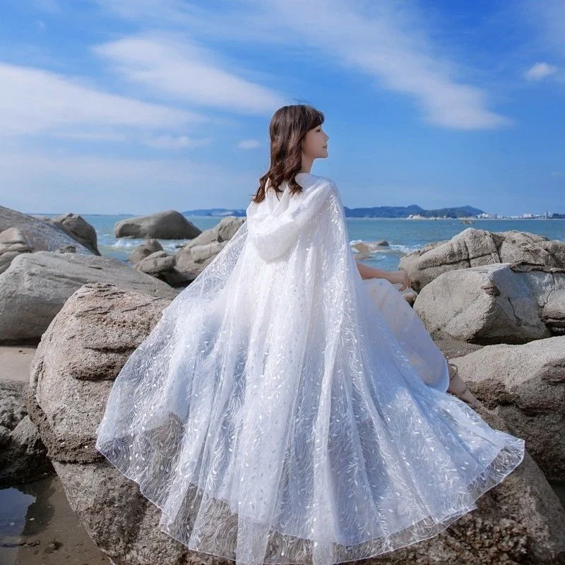 Женское летнее пляжное пальто-накидка Ele с кружевной вышивкой, тонкая верхняя одежда из полиэстера
Женское летнее пляжное пальто-накидка Ele с кружевной вышивкой, тонкая верхняя одежда из полиэстера