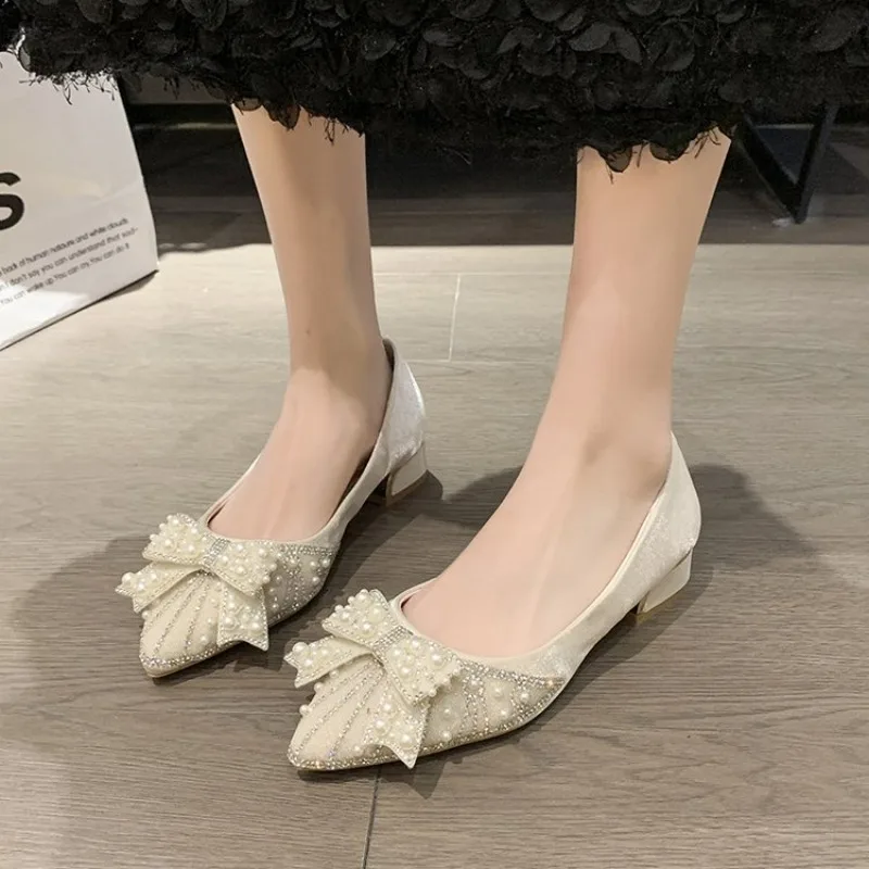 New Shoes for Women Pumps Spring Summer Pointed Toe High Heels Shoes Party Beautiful Pearl Dress Shoes
New Shoes for Women Pumps Spring Summer Pointed Toe High Heels Shoes Party Beautiful Pearl Dress Shoes