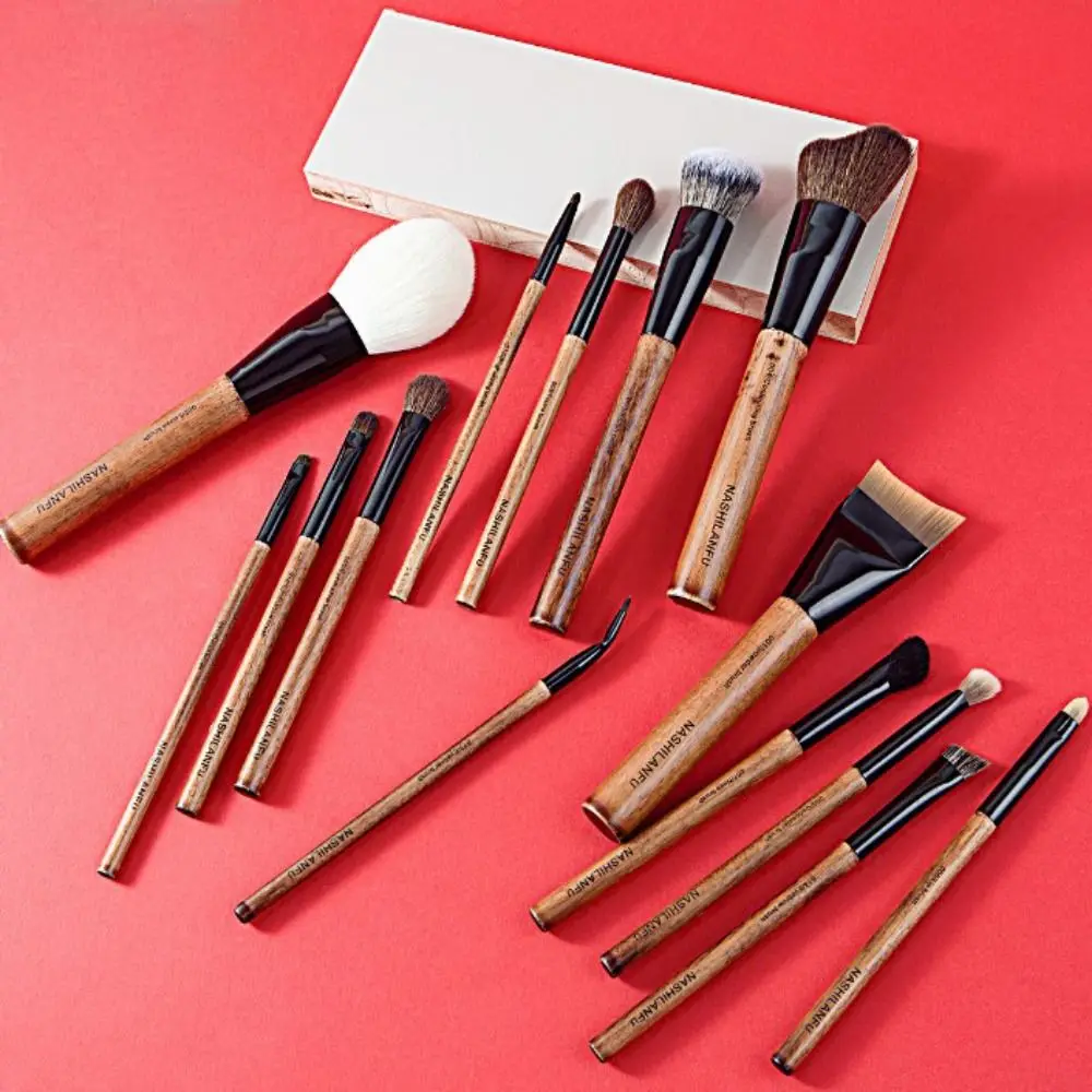 14Pcs Premium Synthetic Makeup Brush Set Animal Hair Soft High Quality Beauty Brush Natural Wood Eye Shadow Brush
14Pcs Premium Synthetic Makeup Brush Set Animal Hair Soft High Quality Beauty Brush Natural Wood Eye Shadow Brush