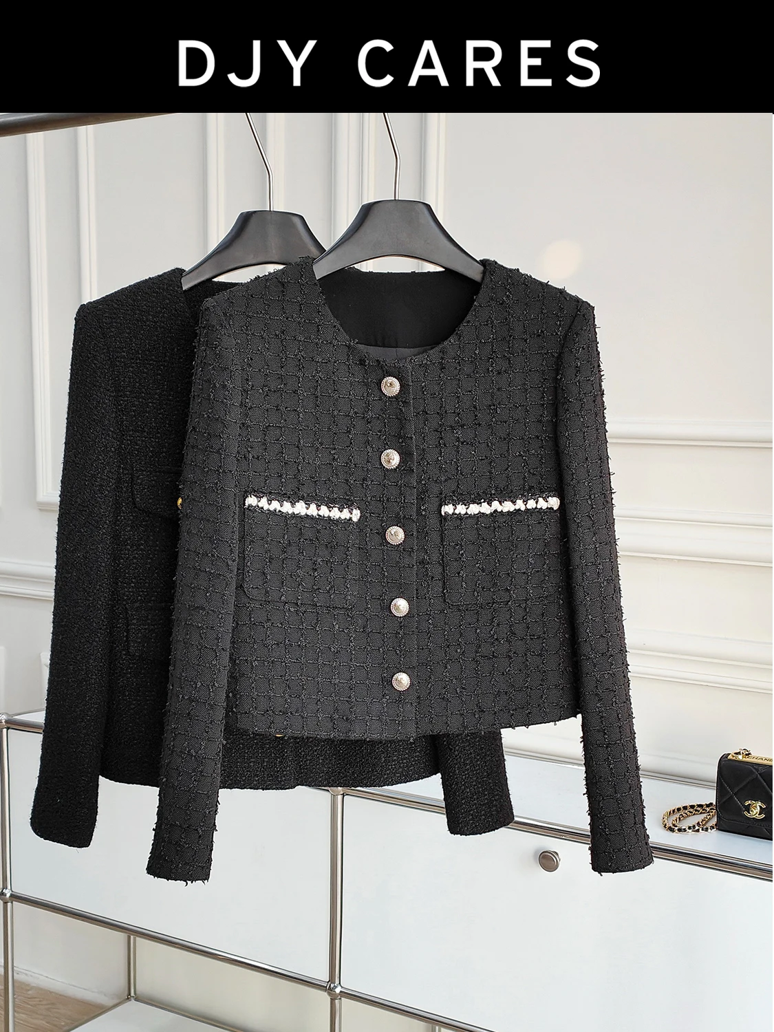 New Coarse tweed classic black coat commuting slimming short top big size
New Coarse tweed classic black coat commuting slimming short top big size