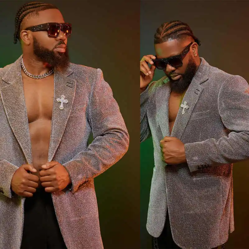 Fashion Wedding Tuxedos One Button Velvet Men Suits Notched Lapel 1 Piece Set Jacket Business Blazers Customized High Quality
Fashion Wedding Tuxedos One Button Velvet Men Suits Notched Lapel 1 Piece Set Jacket Business Blazers Customized High Quality