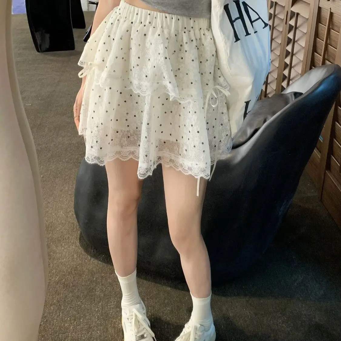 Summer New Polka Dot Sweet Half Skirt Women's High Waist Slimming Versatile Short Skirt Commute Cake Skirt Polyester Fiber
Summer New Polka Dot Sweet Half Skirt Women's High Waist Slimming Versatile Short Skirt Commute Cake Skirt Polyester Fiber