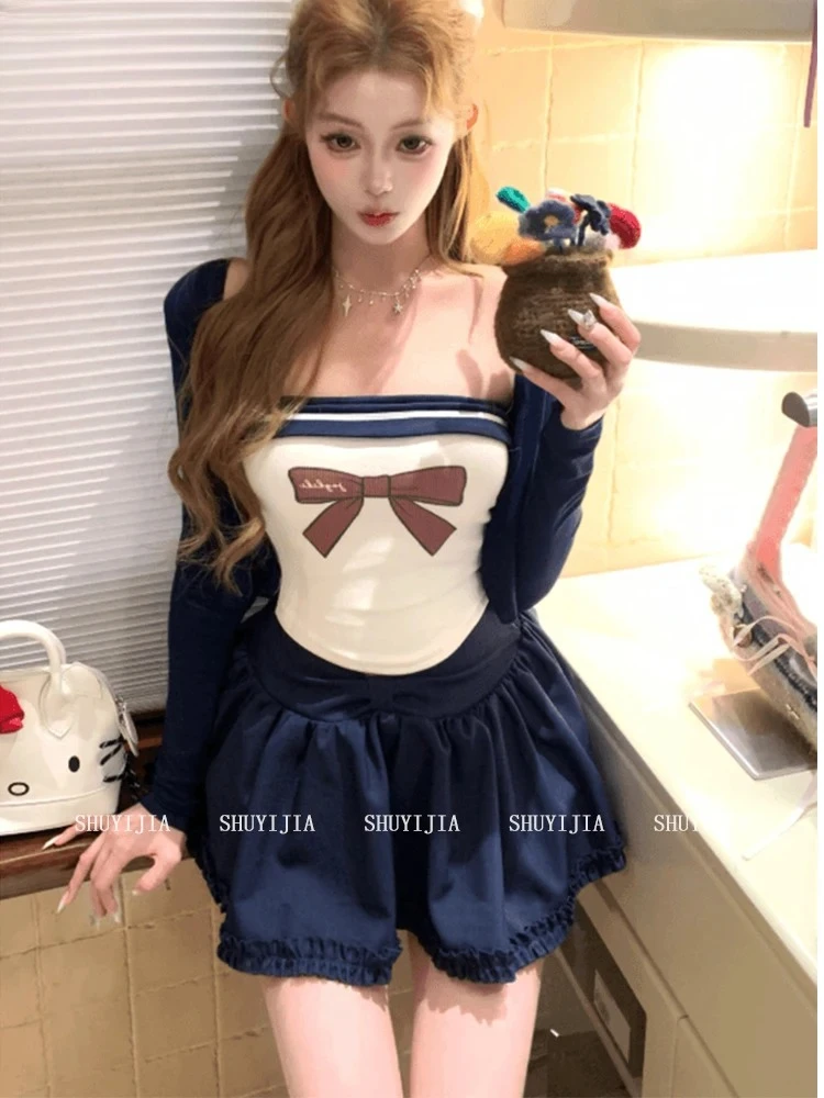 Spring Summer New Pure Desire Bow Print Tube Top Woman and Short Slim Cardigan High Waist Puffy Skirt Sweet Three-piece Set
Spring Summer New Pure Desire Bow Print Tube Top Woman and Short Slim Cardigan High Waist Puffy Skirt Sweet Three-piece Set