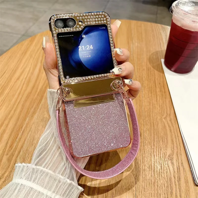 Phone Case For Samsung Galaxy Z Flip 5 Flip6 5G Rhinestone Camera Edge Glitter Trim With Starry wristbandElectroplated Plastic B
Phone Case For Samsung Galaxy Z Flip 5 Flip6 5G Rhinestone Camera Edge Glitter Trim With Starry wristbandElectroplated Plastic B
