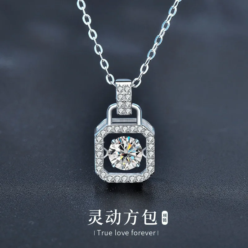 Moissanite Dynamic Square Bag Necklace Women S925 Pure Silver Beating Heart Pendant Clavicle Chain Jewelry
Moissanite Dynamic Square Bag Necklace Women S925 Pure Silver Beating Heart Pendant Clavicle Chain Jewelry