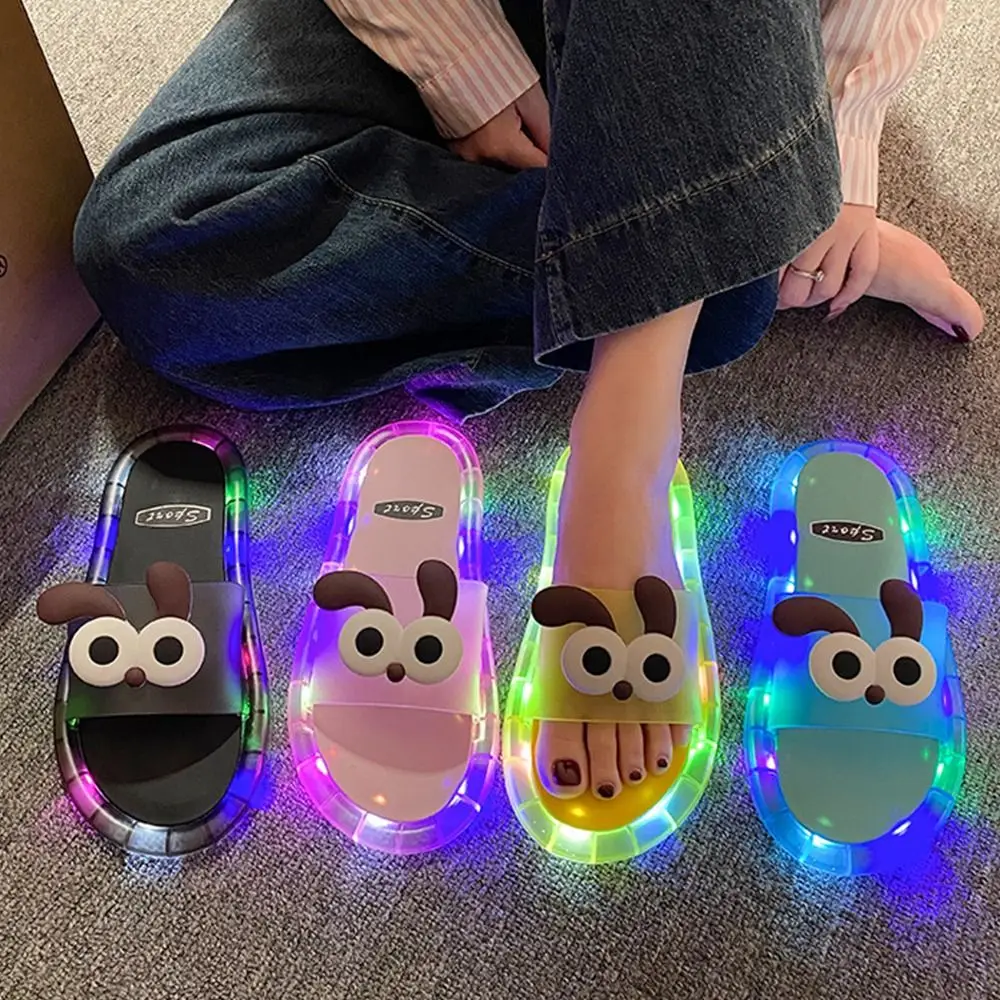 Casual PVC LED Light Up Slippers Non Slip Cartoon Puppy Light Up Sandals Open Toe Bathroom Shoes Bathroom
Casual PVC LED Light Up Slippers Non Slip Cartoon Puppy Light Up Sandals Open Toe Bathroom Shoes Bathroom