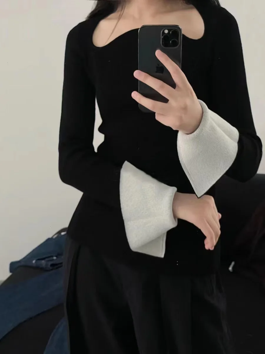Slim Fit Long Sleeve Knitted Sweater Wave Collar Texture Sensation Color Block Cuff Money Style Comfortable Skin-friendly Top
Slim Fit Long Sleeve Knitted Sweater Wave Collar Texture Sensation Color Block Cuff Money Style Comfortable Skin-friendly Top