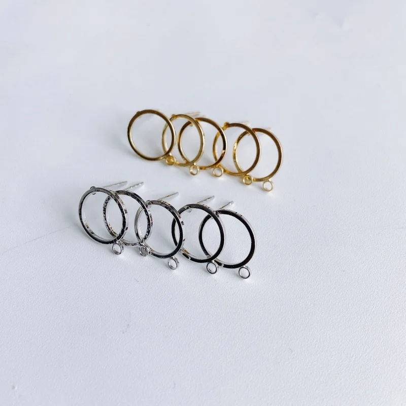 DIY Jewelry Accessories Wholesale New Copper Plated Real Gold Simple Ring Earrings Earrings Material Accessories
DIY Jewelry Accessories Wholesale New Copper Plated Real Gold Simple Ring Earrings Earrings Material Accessories