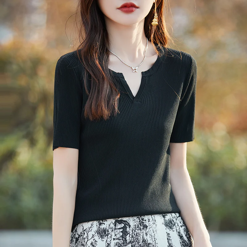 Black V-Neck Knitted Short Sleeve Ice Silk Loose Fit Women's T-Shirt Thin Base Layer Shirt for Suit Inner Wear Summer 2024
Black V-Neck Knitted Short Sleeve Ice Silk Loose Fit Women's T-Shirt Thin Base Layer Shirt for Suit Inner Wear Summer 2024