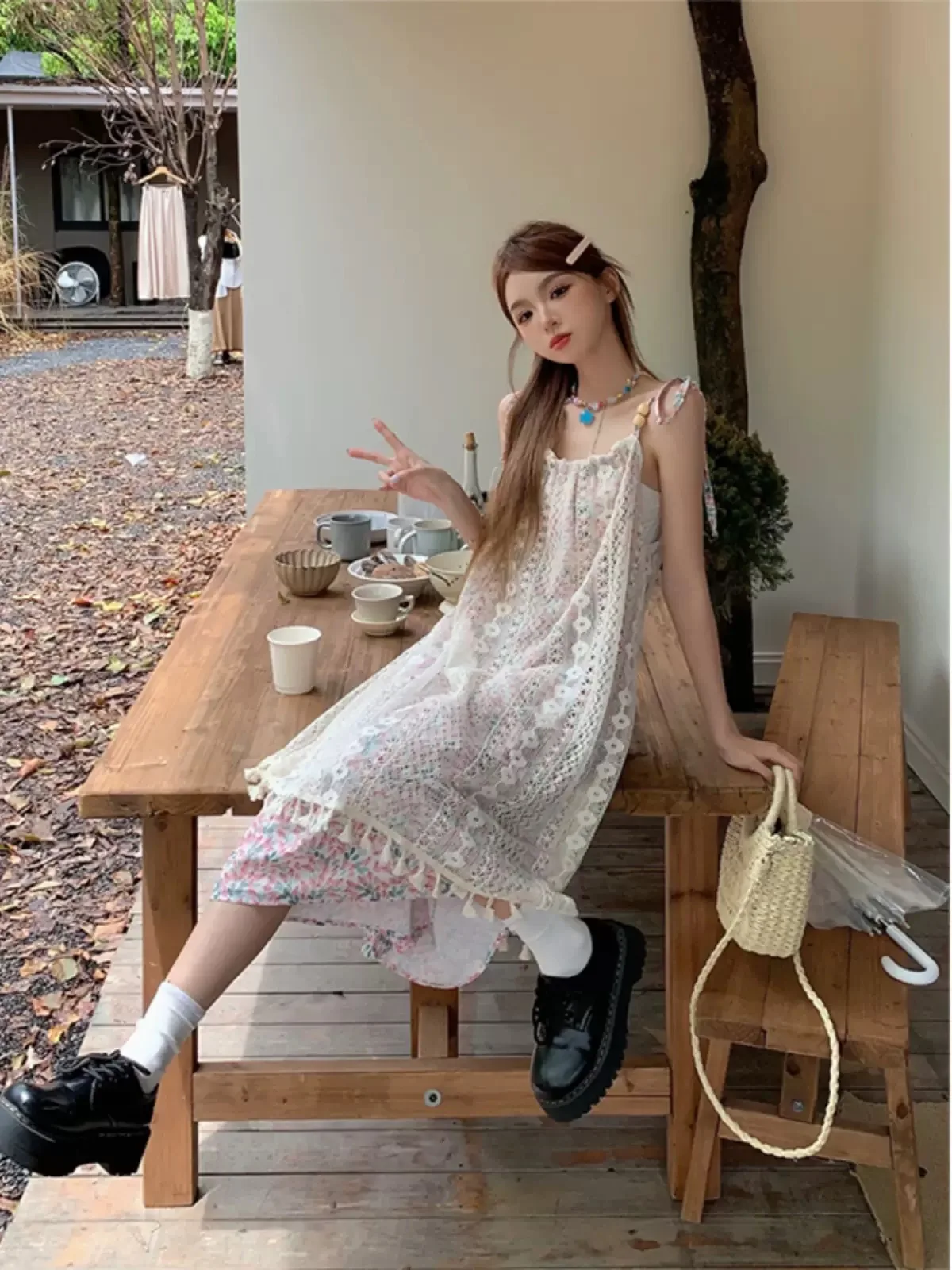 Casual Dress French Retro Tassel Patchwork Sweet Dresses 2024 Summer New Slim Temperament Suspender Mid Length Skirt Y2k clothes
Casual Dress French Retro Tassel Patchwork Sweet Dresses 2024 Summer New Slim Temperament Suspender Mid Length Skirt Y2k clothes