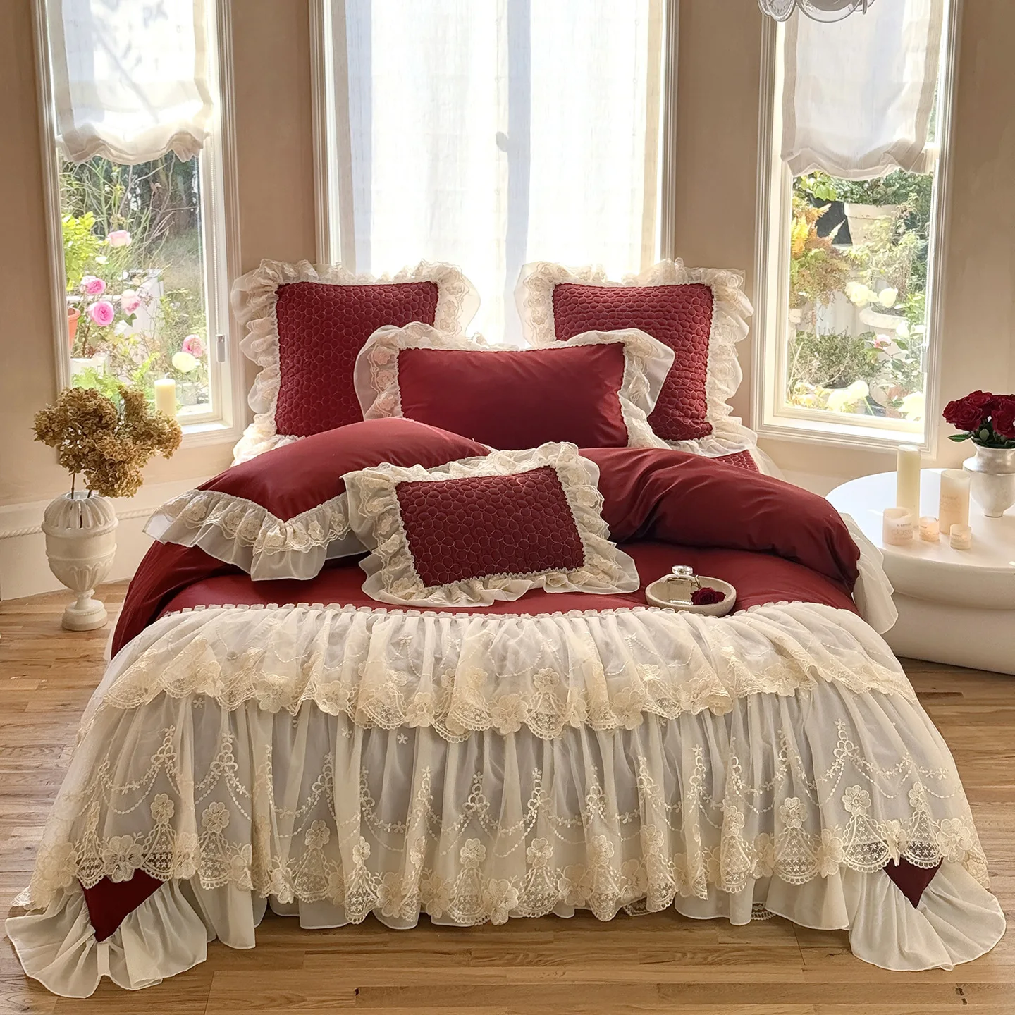 Luxury French Style Bedding Set, Princess Quilted Bed Cover with Lace Trim, 100% Cotton 4-Piece Set (Duvet Cover + Pillowcases)
Luxury French Style Bedding Set, Princess Quilted Bed Cover with Lace Trim, 100% Cotton 4-Piece Set (Duvet Cover + Pillowcases)