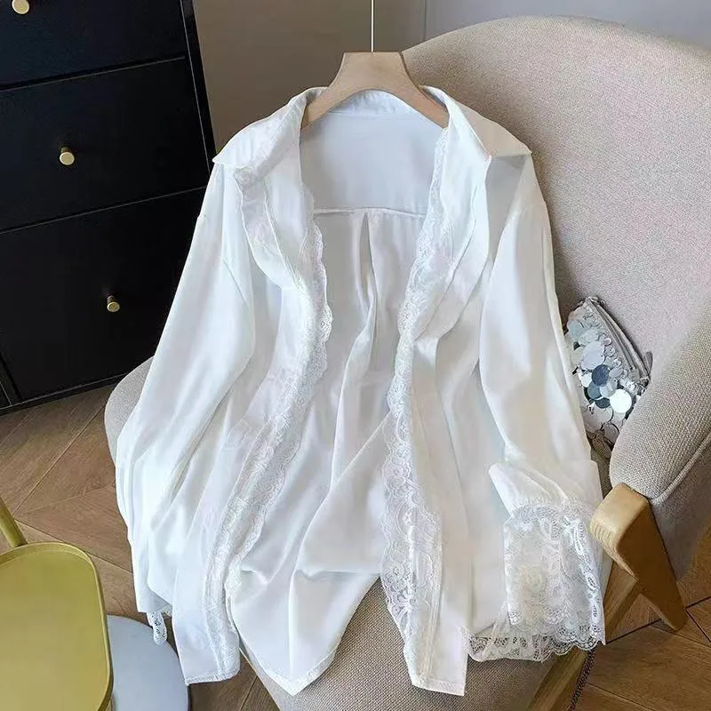 Spring Summer Women White Shirt Korean Fashion Lace Spliced V-Neck Blouses Ladies Versatile Simple High-End Long-Sleeved Shirt
Spring Summer Women White Shirt Korean Fashion Lace Spliced V-Neck Blouses Ladies Versatile Simple High-End Long-Sleeved Shirt