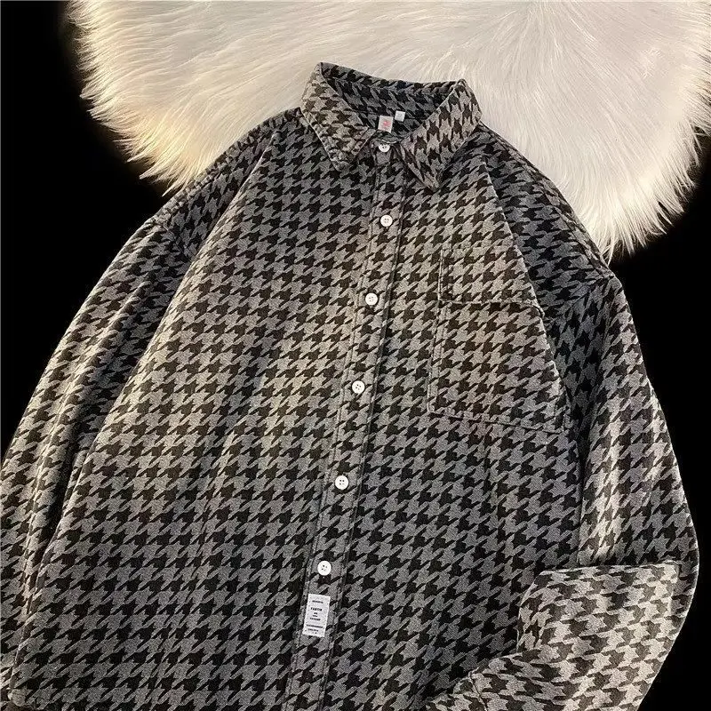 Houndstooth Shirt Jacket Men's American Retro Loose Trend Spring and Autumn Small Fragrance Jacket
Houndstooth Shirt Jacket Men's American Retro Loose Trend Spring and Autumn Small Fragrance Jacket