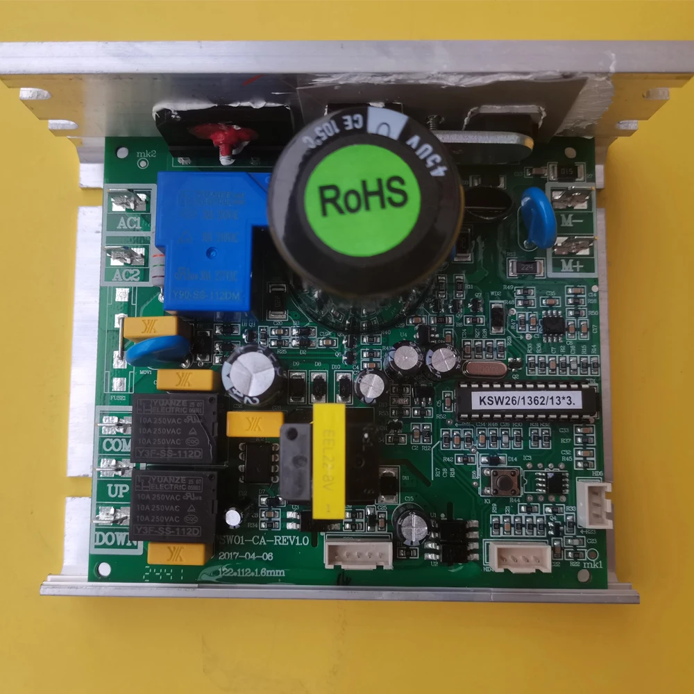 ZRK1/13/ZRK2/GT60/Z11 Новая сменная плата управления материнской платой для беговой дорожки
ZRK1/13/ZRK2/GT60/Z11 Новая сменная плата управления материнской платой для беговой дорожки