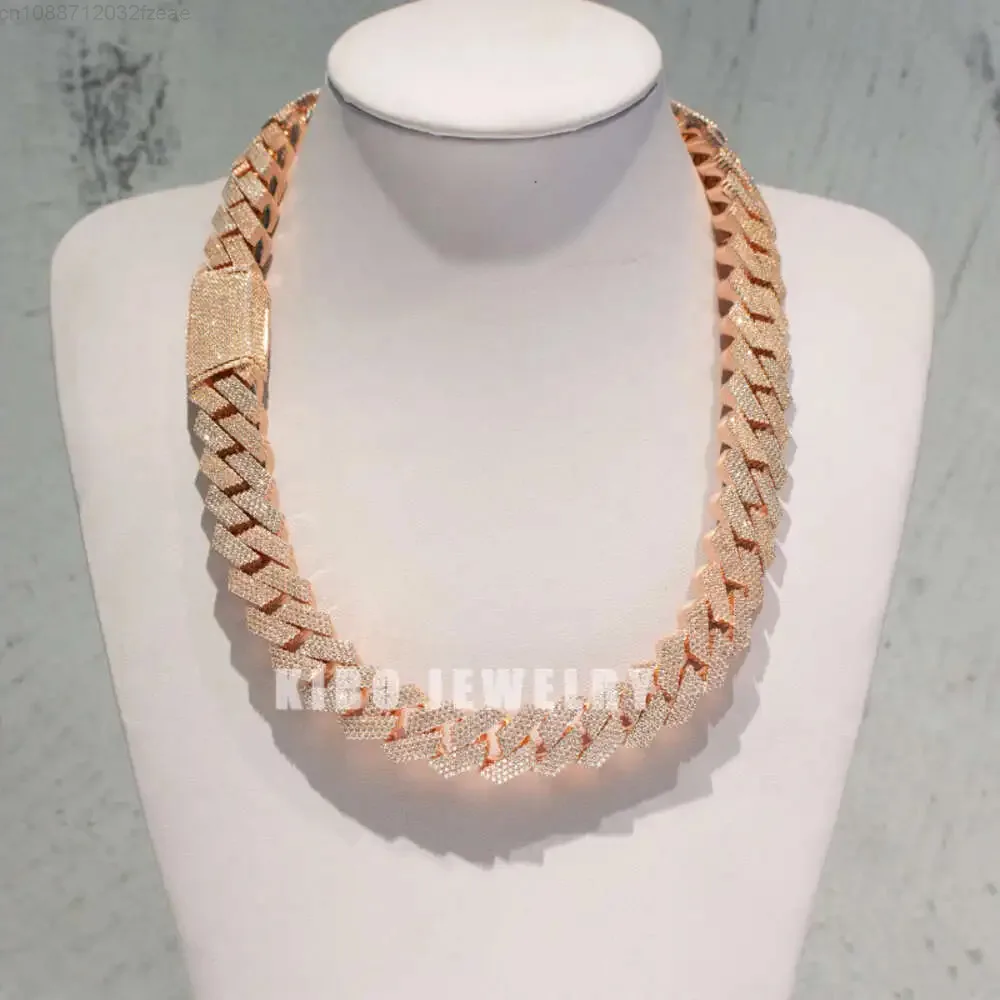 Kibo Jewelry Set 925 Sterling Silver Iced Out Rose Gold Plated 18mm Width Moissanite Cuban Link Chain
Kibo Jewelry Set 925 Sterling Silver Iced Out Rose Gold Plated 18mm Width Moissanite Cuban Link Chain