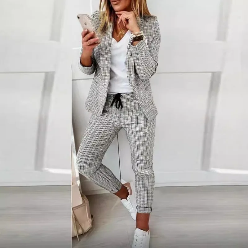 Elegant Women Plaid Suit Chic 2024 Autumn Winter Office Lady Two Piece Blazer Set Long Sleeve Slim Jacket Skinny Pants Outfits
Elegant Women Plaid Suit Chic 2024 Autumn Winter Office Lady Two Piece Blazer Set Long Sleeve Slim Jacket Skinny Pants Outfits