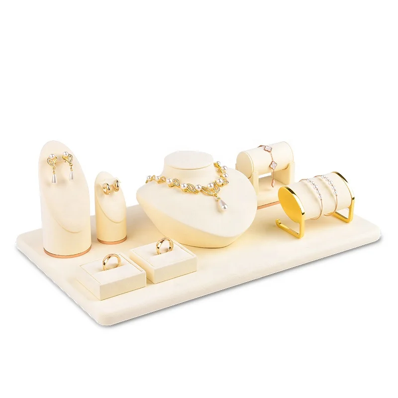 Jinsky factory made beige velvet luxury packaging necklace watch bracelet earrings ring jewelry display set with tray display
Jinsky factory made beige velvet luxury packaging necklace watch bracelet earrings ring jewelry display set with tray display