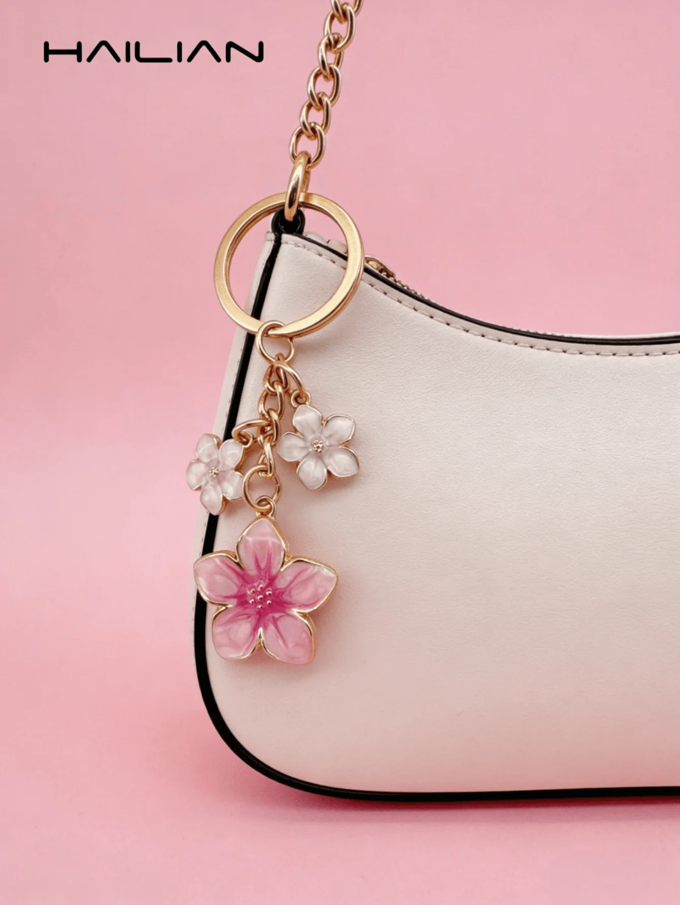 1pc Sakura Shaped Keychain, Lightweight And Graceful Sakura Design, Suitable For Bag Pendant, Car Key Chain, Couples, Birthday,
1pc Sakura Shaped Keychain, Lightweight And Graceful Sakura Design, Suitable For Bag Pendant, Car Key Chain, Couples, Birthday,