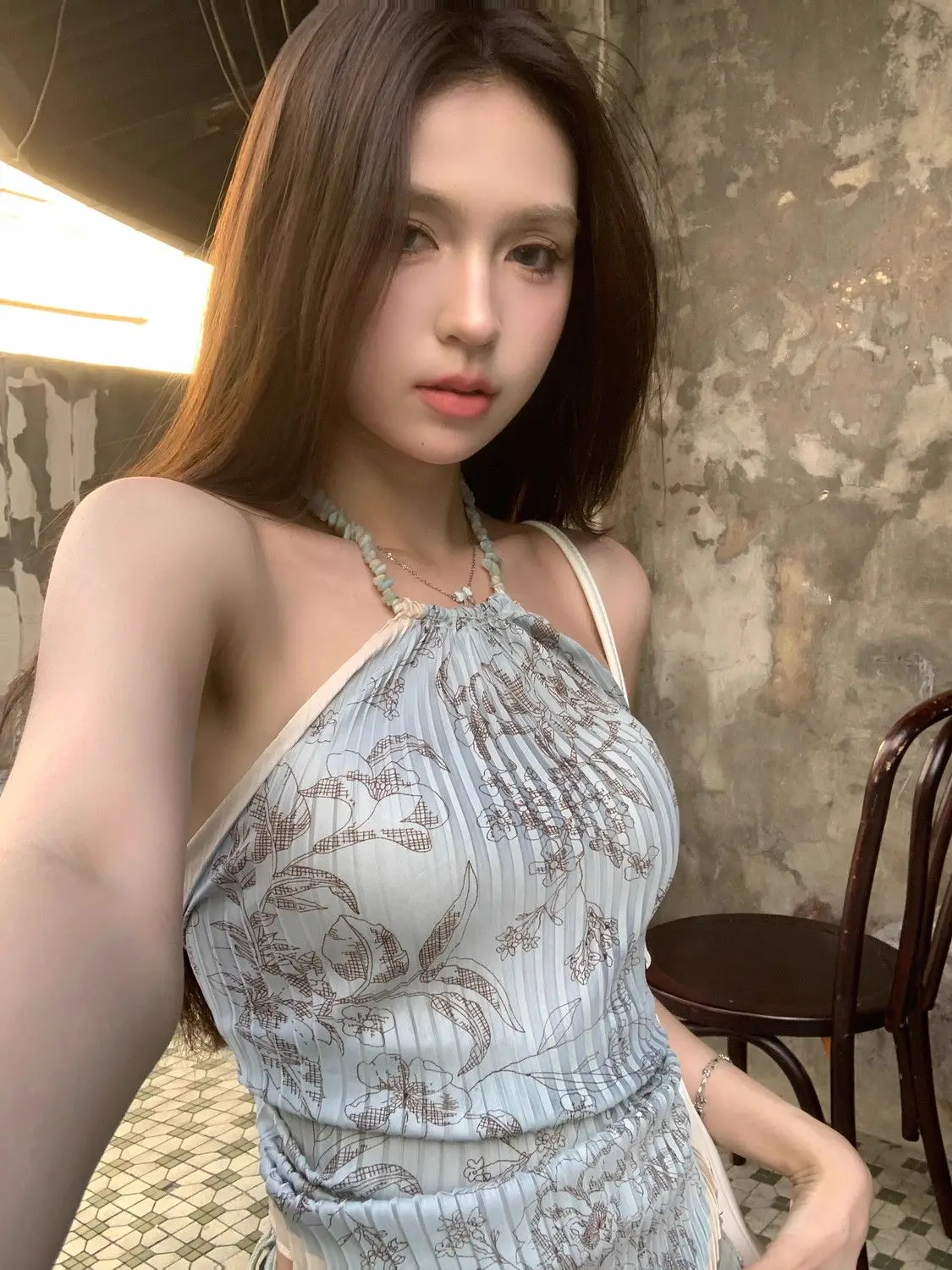 2024 Summer New Design Feeling Printed Pleated Hanging Neck Strap Tank Top Women's Open Back Irregular Strap Top
2024 Summer New Design Feeling Printed Pleated Hanging Neck Strap Tank Top Women's Open Back Irregular Strap Top