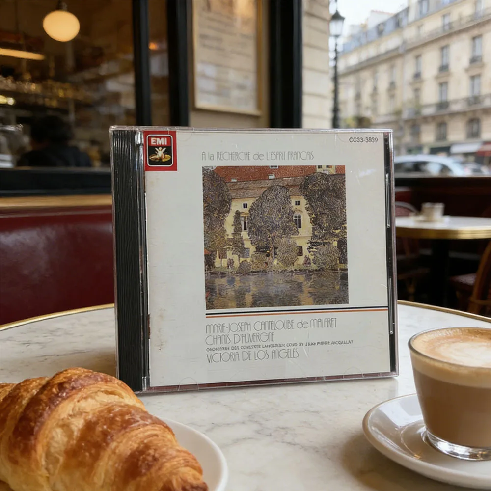 CD Chants D'Auvergne A Classic Classical Vocal Album Released By EMI Performed By The Legendary Soprano Victoria De Los Ángeles
CD Chants D'Auvergne A Classic Classical Vocal Album Released By EMI Performed By The Legendary Soprano Victoria De Los Ángeles