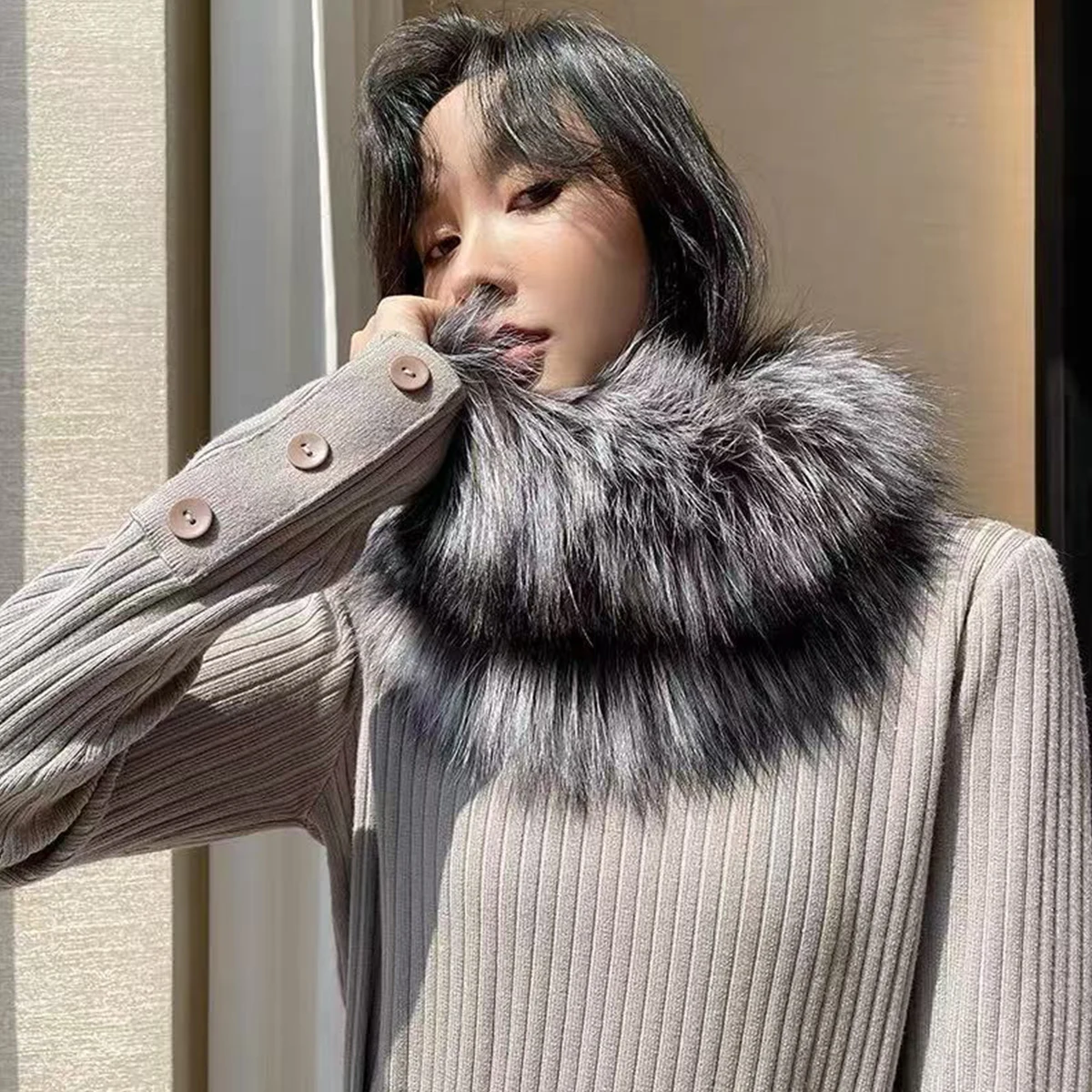 FEIMANYUAN Real Fox Fur Scarf Woman Russian Winter Accessories Warm Natural Fox Fur Hot Sale For Women
FEIMANYUAN Real Fox Fur Scarf Woman Russian Winter Accessories Warm Natural Fox Fur Hot Sale For Women