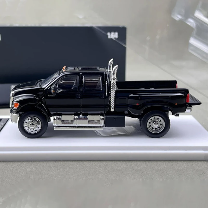 MK 1:64 Scale F650 Super Duty Simulation Alloy Car Model Static Display Collectible Toy Gift Souvenir Decoraton
MK 1:64 Scale F650 Super Duty Simulation Alloy Car Model Static Display Collectible Toy Gift Souvenir Decoraton