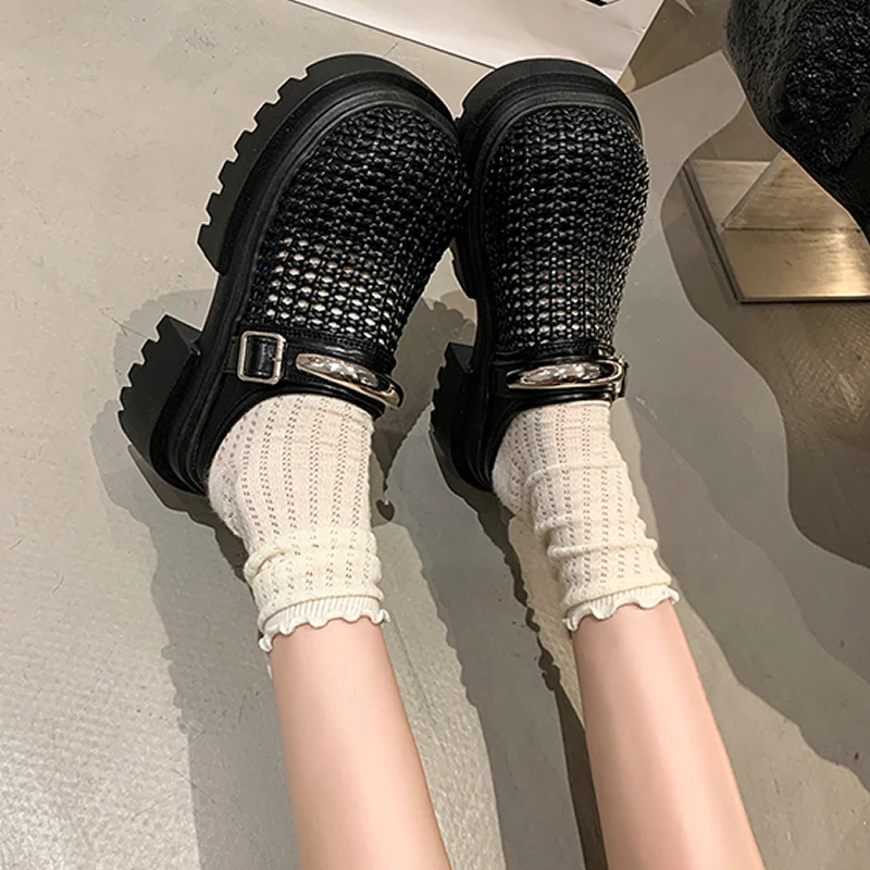 Woven Hollow Ladies Thi Heel Big Head Sandals Slip-On Head Covered f Slippers Women's Spring New Lazy Outdoor Wear Rubber Sole
Woven Hollow Ladies Thi Heel Big Head Sandals Slip-On Head Covered f Slippers Women's Spring New Lazy Outdoor Wear Rubber Sole