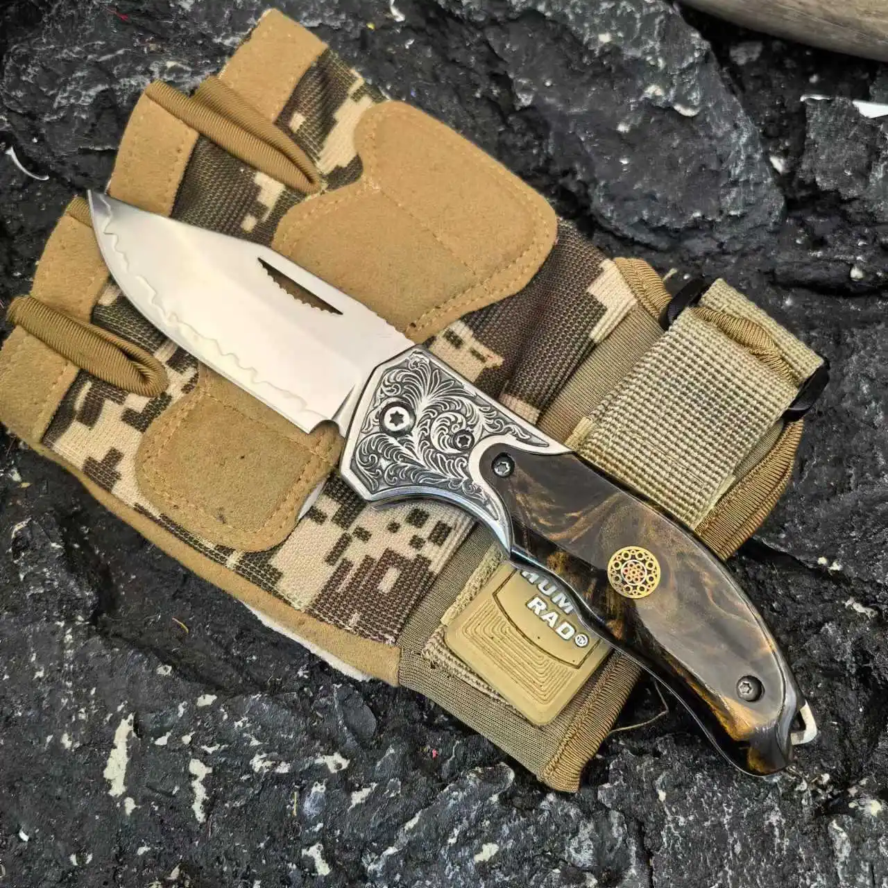 Изготовлен из стали и смолы «три в одном», портативный карманный складной нож, портативный режущий инструмент для улицы, подарок без замка
Изготовлен из стали и смолы «три в одном», портативный карманный складной нож, портативный режущий инструмент для улицы, подарок без замка