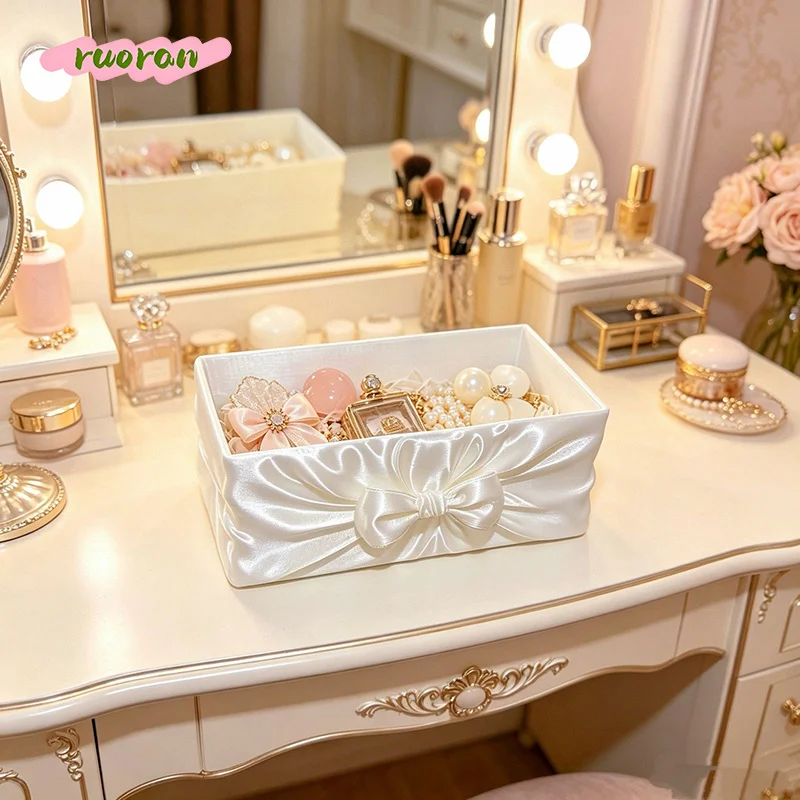 3D Printed Square Bow Decorative Jewelry Box Desktop Organizer Girl Bedroom Vanity Makeup Accessories Storage Holder
3D Printed Square Bow Decorative Jewelry Box Desktop Organizer Girl Bedroom Vanity Makeup Accessories Storage Holder