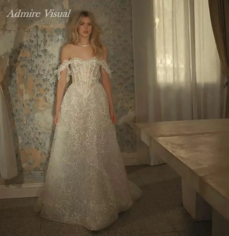 Newest Wedding Dress A-Line Lace Sweetheart Neckline With Corset Off The Shoulder Bride Gown Customized Vestidos De Novias 
Newest Wedding Dress A-Line Lace Sweetheart Neckline With Corset Off The Shoulder Bride Gown Customized Vestidos De Novias