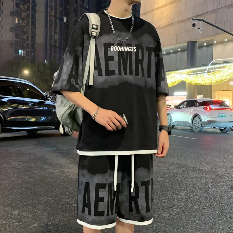Cold Silk Cool Short-sleeved T-shirt For Men's Suit 2026 New Summer Sports and Leisure Five-point Shorts Men's Two-piece Suit
Cold Silk Cool Short-sleeved T-shirt For Men's Suit 2026 New Summer Sports and Leisure Five-point Shorts Men's Two-piece Suit