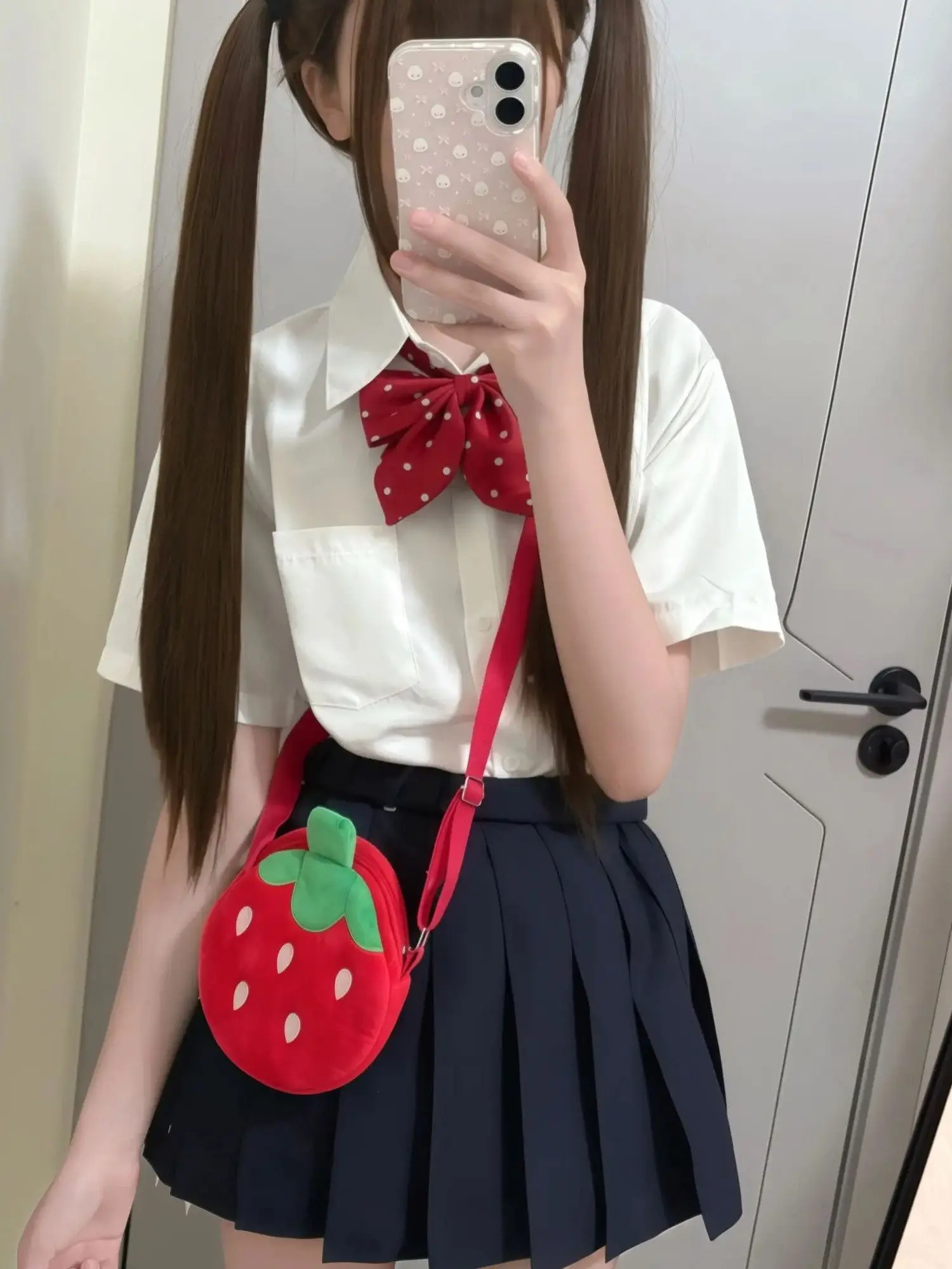 Summer Short Sleeve JK Uniform Set Women's School Uniform Outfit with Pleated Skirt And White Shirt Breathable Fashionable St...
Summer Short Sleeve JK Uniform Set Women's School Uniform Outfit with Pleated Skirt And White Shirt Breathable Fashionable St...