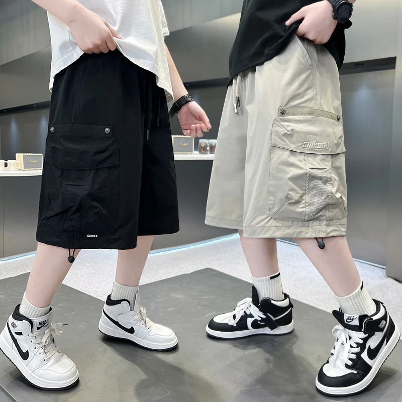 New Arrival 2025 Summer Kids Boys Cargo Shorts Pants For Teens Child Black Grey Color Pocket Shorts With Drawstring Age 5-14Y
New Arrival 2025 Summer Kids Boys Cargo Shorts Pants For Teens Child Black Grey Color Pocket Shorts With Drawstring Age 5-14Y
