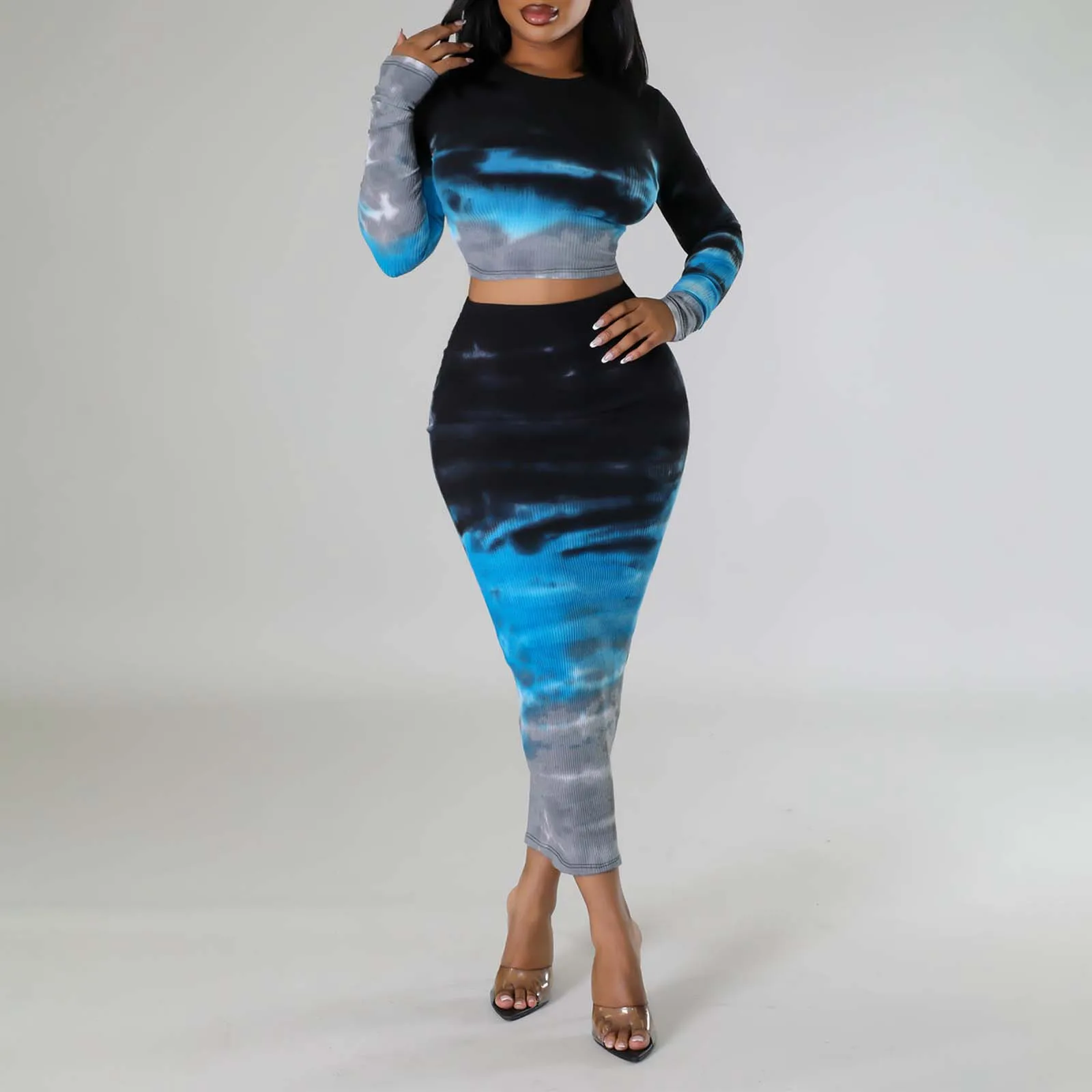 2024 New Women’s 2 Piece Summer Casial Skirt Outfits Long Sleeve Slim O Neck Printed Tops + Long Pencil Skirt Cover-ups Set
2024 New Women’s 2 Piece Summer Casial Skirt Outfits Long Sleeve Slim O Neck Printed Tops + Long Pencil Skirt Cover-ups Set