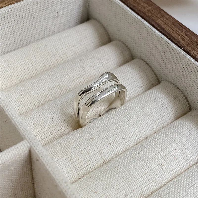 925 Sterling Silver Double Ring Korean Retro Fashion Square Texture INS Wind Trend Simple Personality Wedding Engagement Ring 
925 Sterling Silver Double Ring Korean Retro Fashion Square Texture INS Wind Trend Simple Personality Wedding Engagement Ring