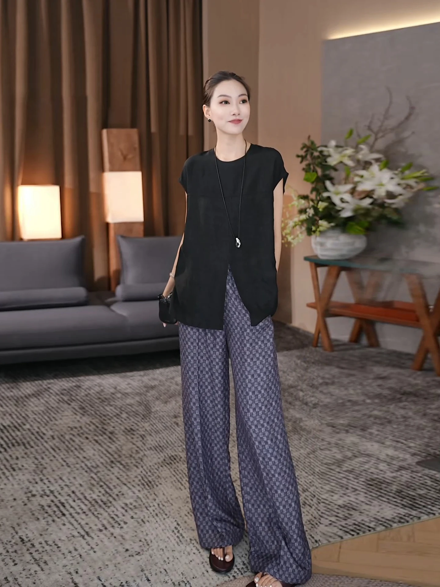 Модные брюки в клетку прямого кроя с высокой талией, свободные повседневные брюки для женщин, летняя новинка, удобные для повседневной носки
Модные брюки в клетку прямого кроя с высокой талией, свободные повседневные брюки для женщин, летняя новинка, удобные для повседневной носки