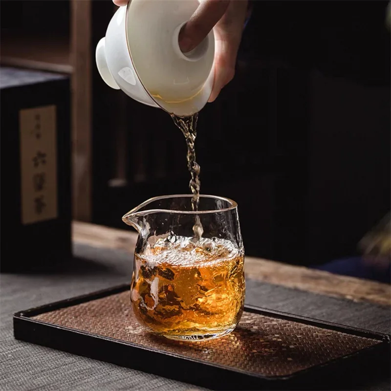 200ml Hammer Patterned Tea Dispenser Kungfu Tea Cup Chahai Fair Cup Glass Creamer Pot Coffee Glass Dispenser Tea Ceremony Access
200ml Hammer Patterned Tea Dispenser Kungfu Tea Cup Chahai Fair Cup Glass Creamer Pot Coffee Glass Dispenser Tea Ceremony Access