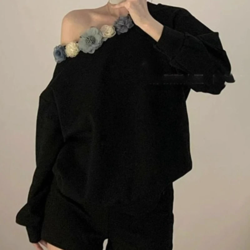 Three-dimensional Flower Diagonal Shoulder Sweater 2025 Autumn and Winter Korean Loose Lazy Wind Women's Long-sleeved Top
Three-dimensional Flower Diagonal Shoulder Sweater 2025 Autumn and Winter Korean Loose Lazy Wind Women's Long-sleeved Top