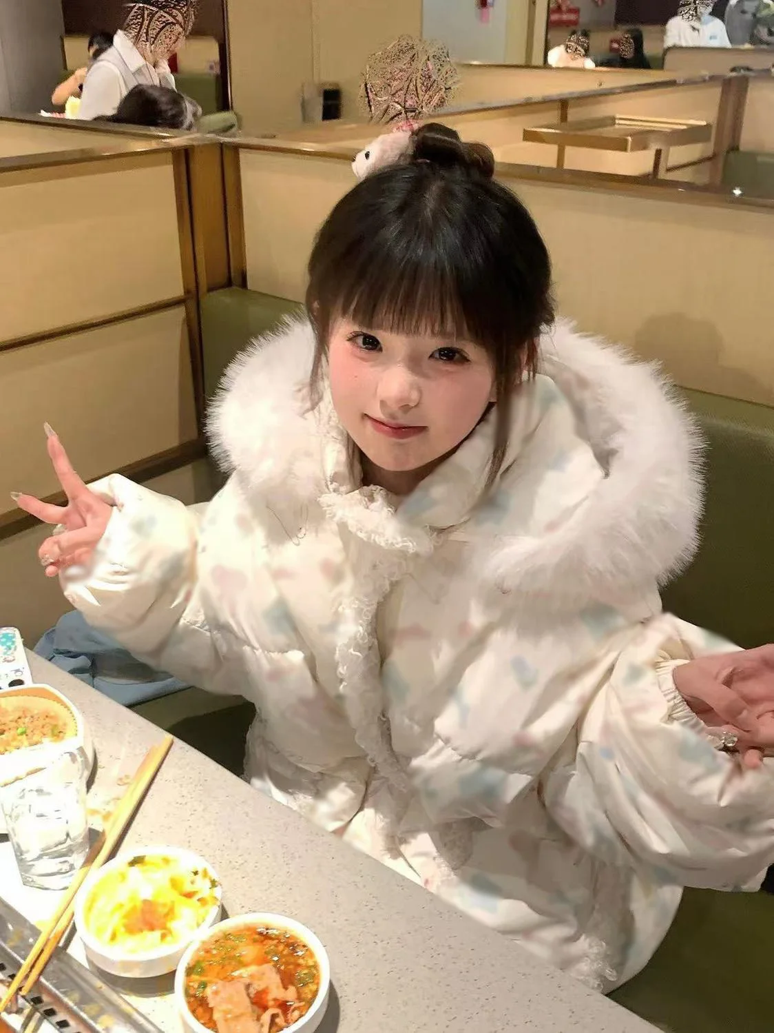 Cute Cartoon Print Hooded down Cotton Jacket Women Winter Thick Warm Coat Fur Collar Korean Style Loose Fit Long Sleeve Zipper
Cute Cartoon Print Hooded down Cotton Jacket Women Winter Thick Warm Coat Fur Collar Korean Style Loose Fit Long Sleeve Zipper