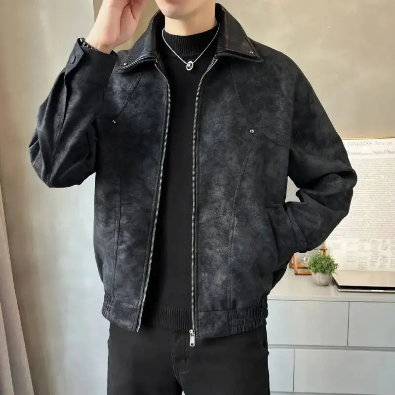 Autumn Man Leather Jacket Vintage Punk Contrast Color Patchwork Turn Down Collar Male Coat Long Sleeve Windproof Men Outerwear
Autumn Man Leather Jacket Vintage Punk Contrast Color Patchwork Turn Down Collar Male Coat Long Sleeve Windproof Men Outerwear