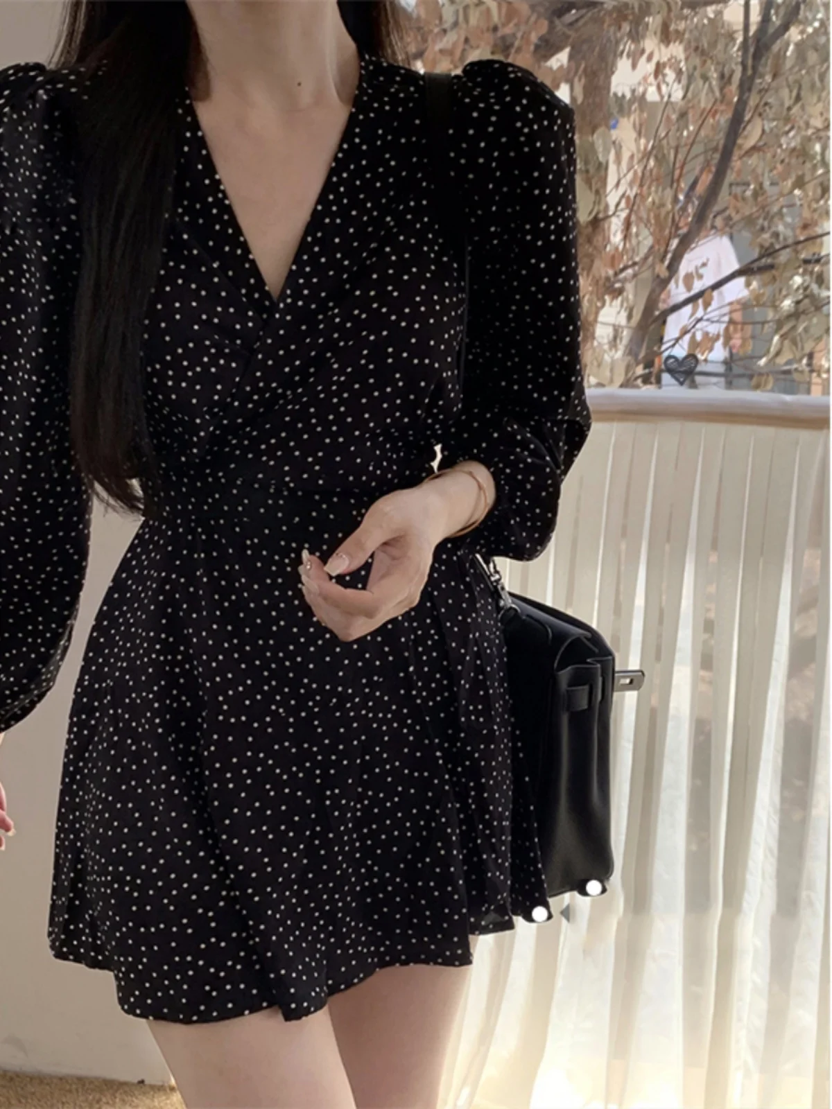 Slimming Polka Dot Tea Break Dress Women's Loose Waist Cinched Autumn Initial Long Sleeve V-neck A-line Dress
Slimming Polka Dot Tea Break Dress Women's Loose Waist Cinched Autumn Initial Long Sleeve V-neck A-line Dress