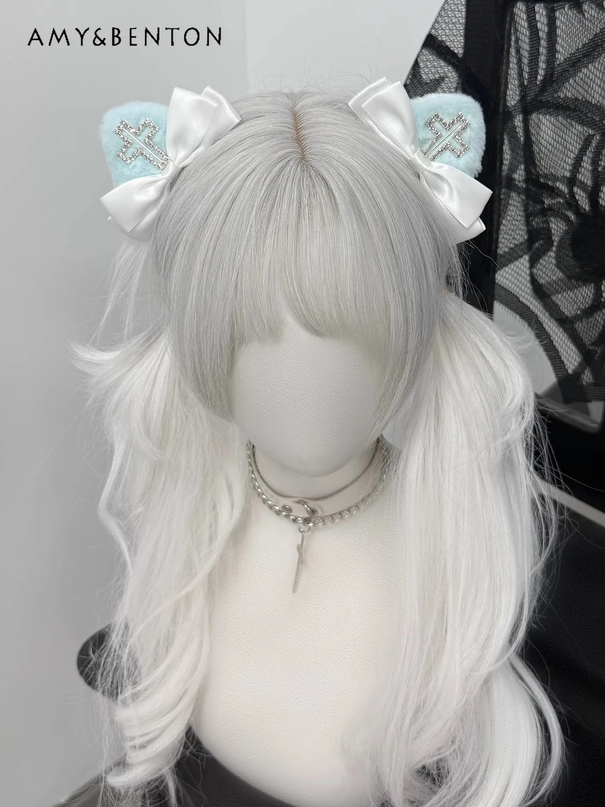 Original Subculture Rhinestone Cross Bow Plush Cat Ear Hair Clips for Women Japanese Mine Series Mass Production Cute Hair Bow
Original Subculture Rhinestone Cross Bow Plush Cat Ear Hair Clips for Women Japanese Mine Series Mass Production Cute Hair Bow