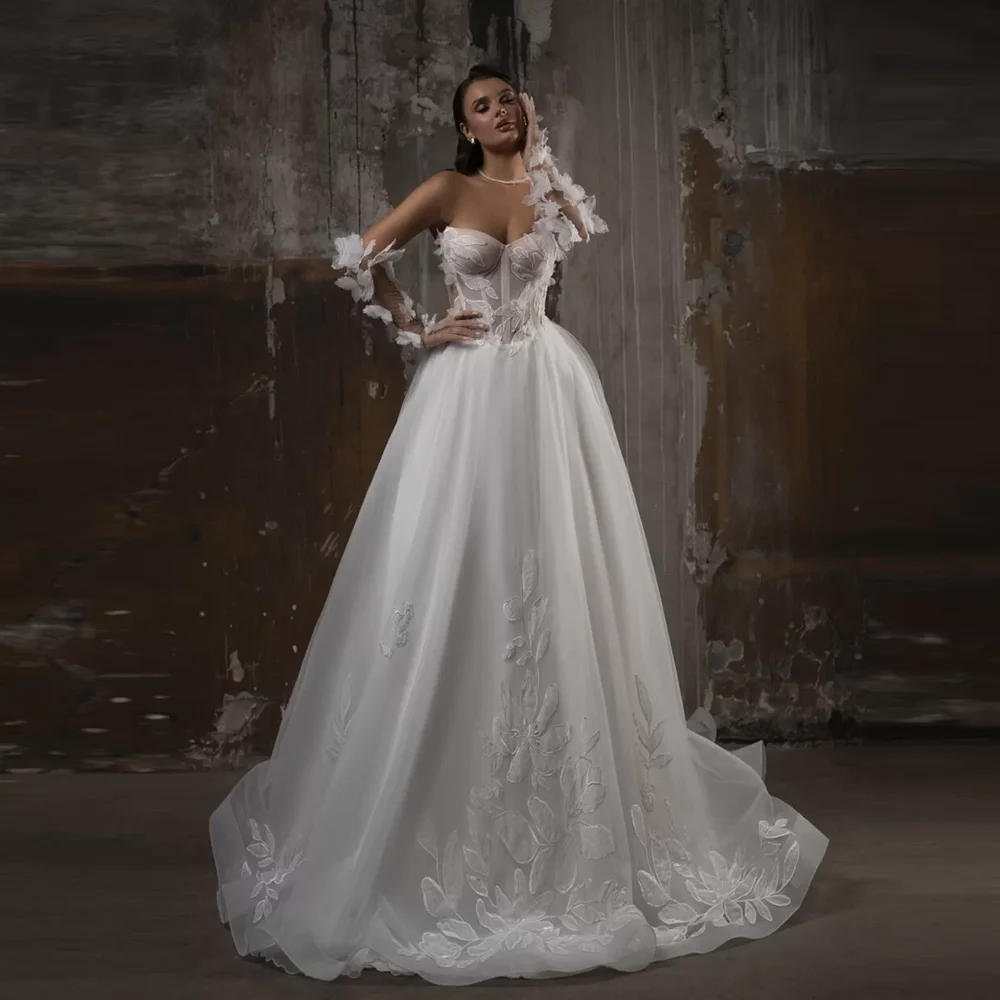 Sweetheart Collar Tulle Boho Lace up Wedding Party Dress Backless A-line Court Wedding Gown with Appliques Lace Customized
Sweetheart Collar Tulle Boho Lace up Wedding Party Dress Backless A-line Court Wedding Gown with Appliques Lace Customized